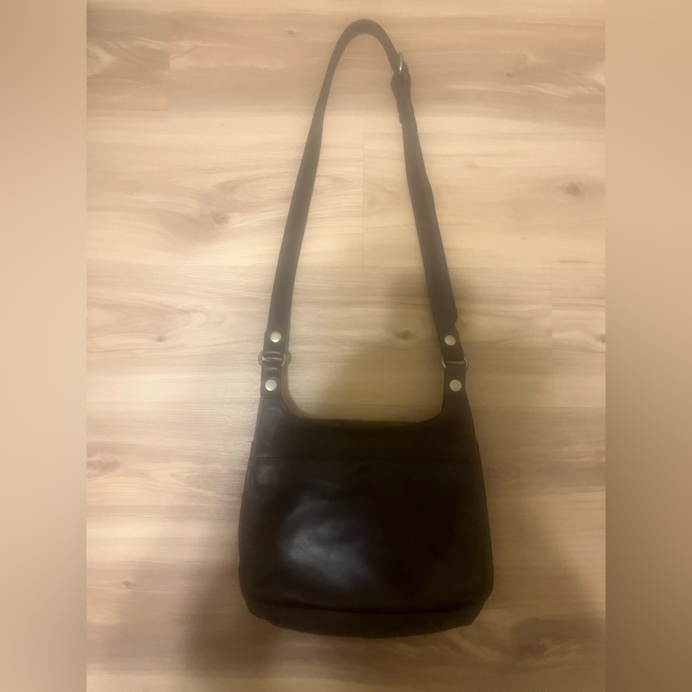 Patricia Nash Crossbody - Picture 4 of 5